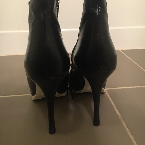 Miu Miu Ankle Boots - Picture 5 of 7